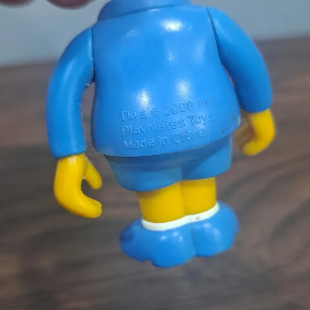 VTG 2000 Playmates The Simpsons World of Springfield Bart Sunday Best Figure Toy